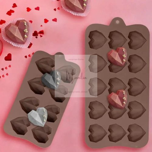 8 db-os Gyémánt szív szilikon forma 