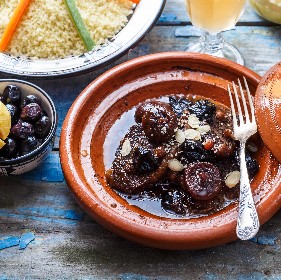 Marokkói bárány tagine aszalt szilvával, és fahéjal